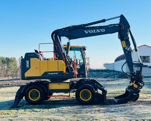 Kolové rypadlo Volvo EW160E (Možnost leasingu)