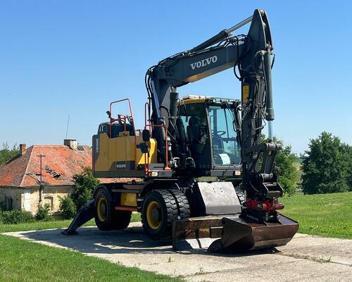 Kolové rypadlo Volvo EW160E (Možnost leasingu) 