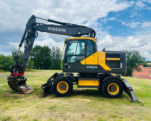 Kolové rypadlo Volvo EW160E (Možnost leasingu)