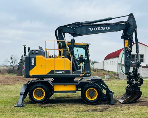 Kolové rypadlo Volvo EW160E (Možnost leasingu)