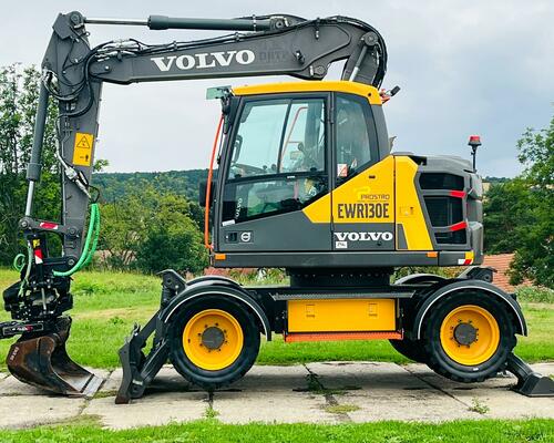 Kolové rypadlo Volvo EWR130E (Možnost leasingu)