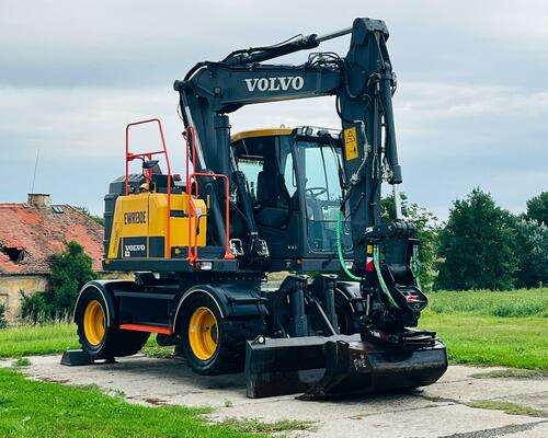 Kolové rypadlo Volvo EWR130E (Možnost leasingu)