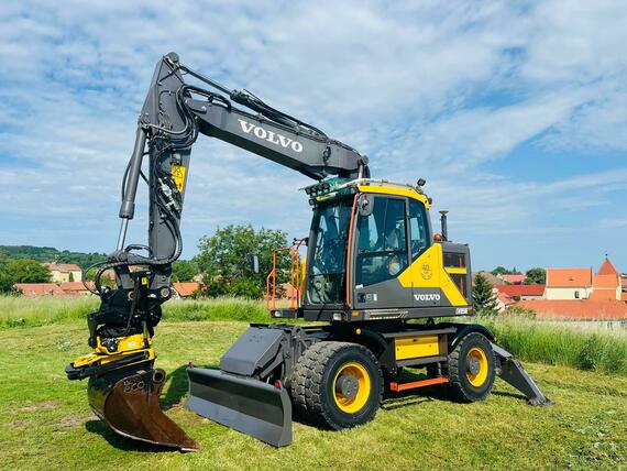 Kolové rypadlo Volvo EWR150E 3D (Možnost leasingu)