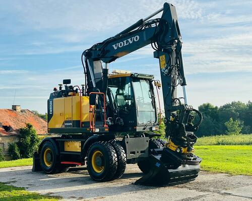 Kolové rypadlo Volvo EWR150E (Možnost leasingu)