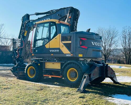 Kolové rypadlo Volvo EWR170E (Možnost leasingu)