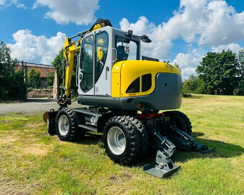 Kolové rypadlo Wacker Neuson EW100 (Možnost leasingu)