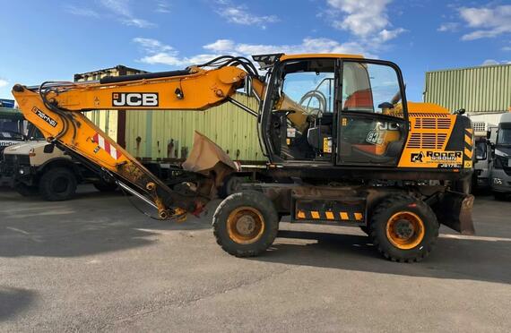 Kolový bagr JCB JS 175, r.v. 2020, 4.484 mth