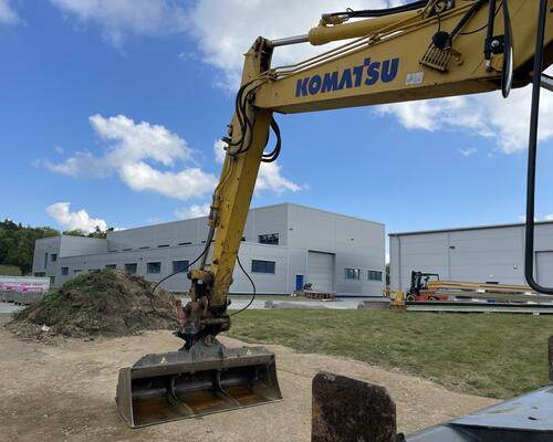 KOMATSU PW148-11