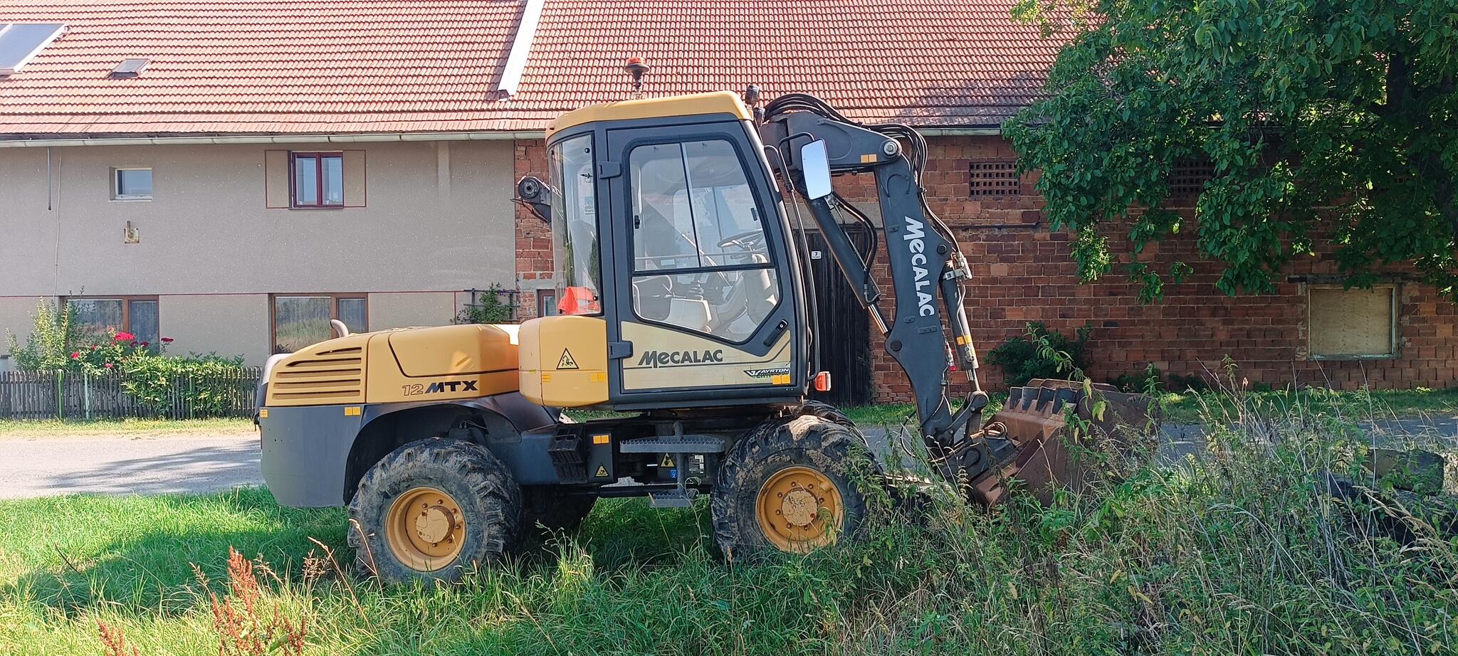 Mecalac 12MTX 