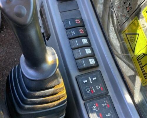 New Holland MH 5.6