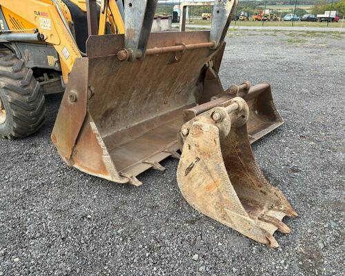 Terex TBL 890