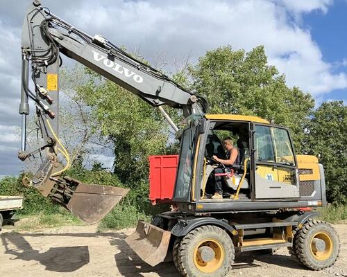 Volvo EW 140 D