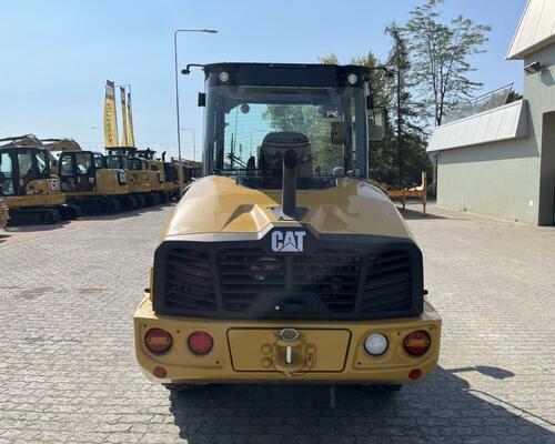 Caterpillar 906