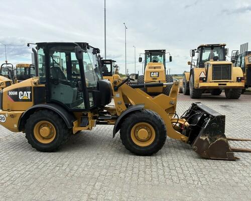 Caterpillar 906M