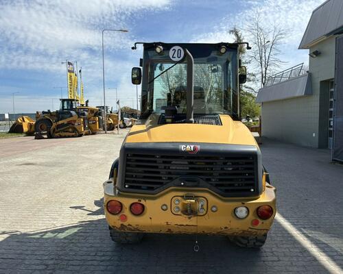 Caterpillar 908M
