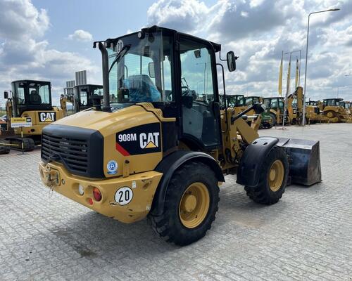 Caterpillar 908M