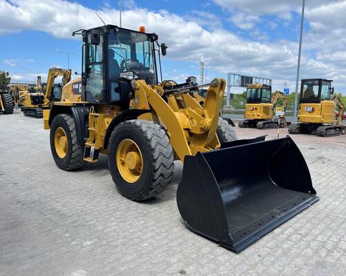 Caterpillar 914M