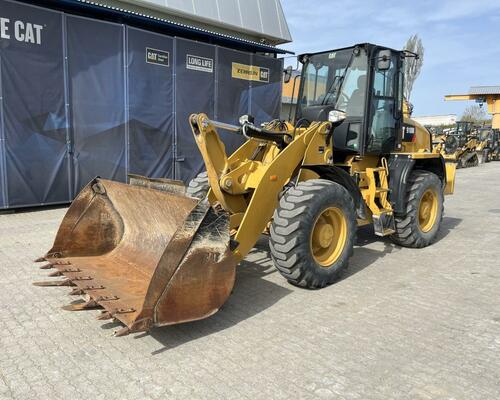 Caterpillar 918M