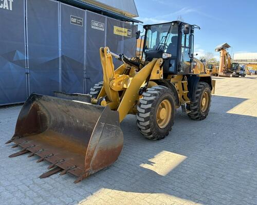 Caterpillar 918M