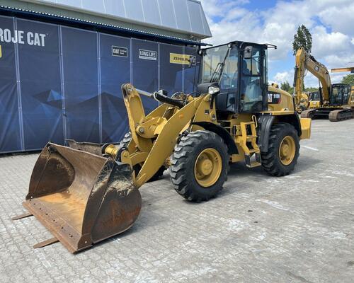 Caterpillar 918M
