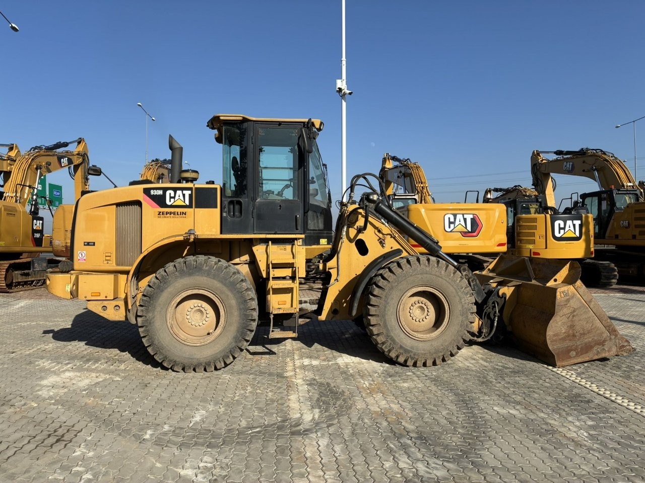 Caterpillar 930H
