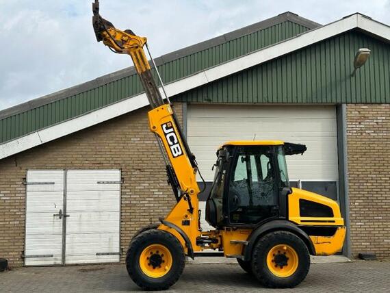 JCB TM 220 SV A Telemaster