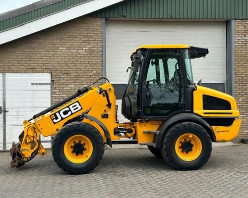 JCB TM 220 SV A Telemaster