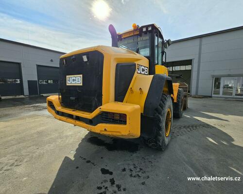 Kolový nakladač JCB 437 WHT, r.v. 2017, 7911 mth