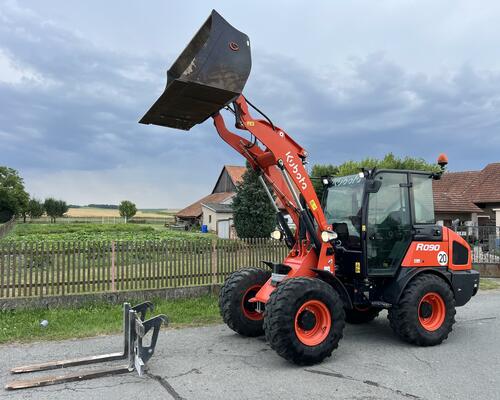 Kolový nakladač Kubota R090 lopata+vidle / 660mth!