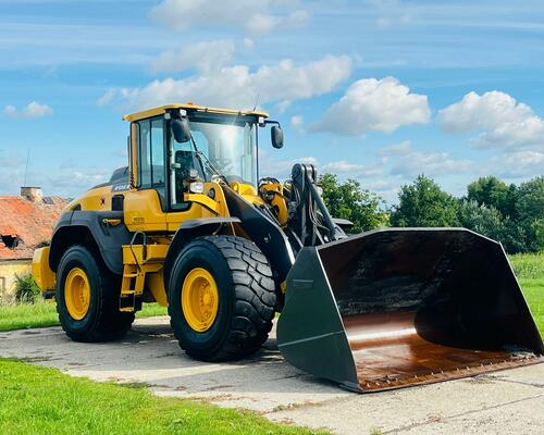 Kolový nakladač Volvo L120H (Možnost leasingu)