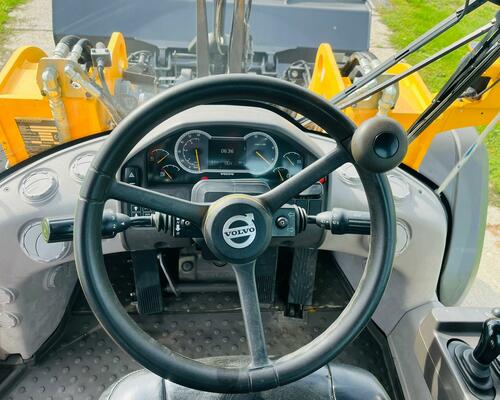 Kolový nakladač Volvo L120H (Možnost leasingu)