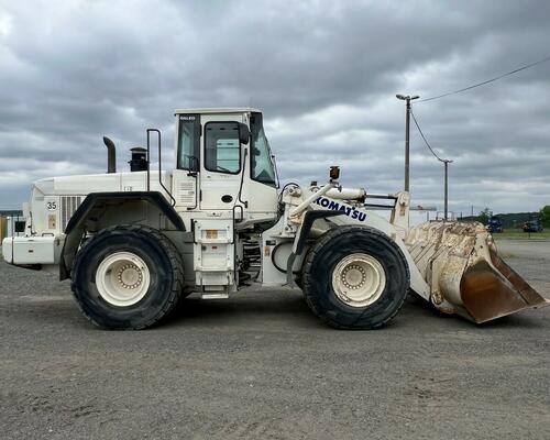 KOMATSU WA 380-5+LŽÍCE A VIDLE-SUPER STAV!