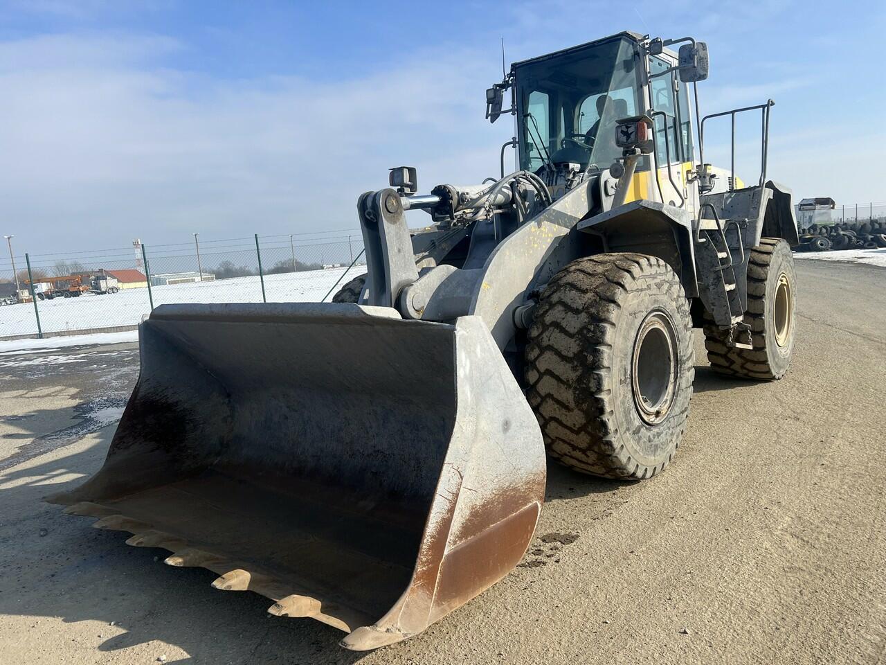 KOMATSU WA 380-6