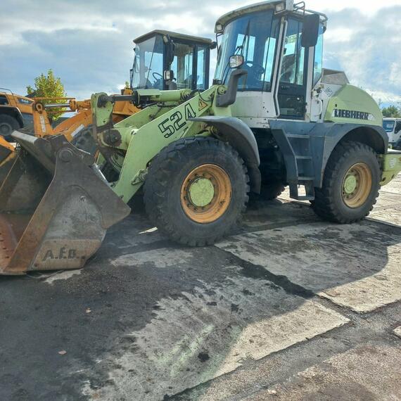 Liebherr L 524