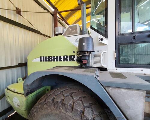 Liebherr L 524
