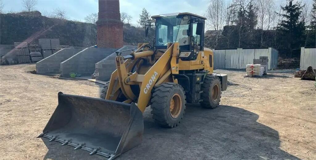 Nakladač Crona CR 2000