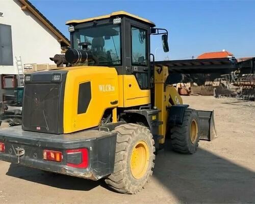 Nakladač Crona CR 2000