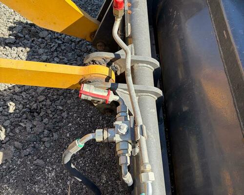 Nakladač Crona CR 2000 + LŽÍCE A VIDLE -360 MTH !