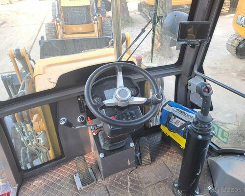 TRAKTORBAGR NO NAME -4x4 NOVÝ VELIKOSTI JCB 3CX