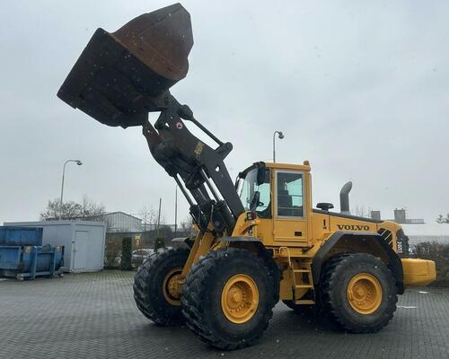 Volvo L120E
