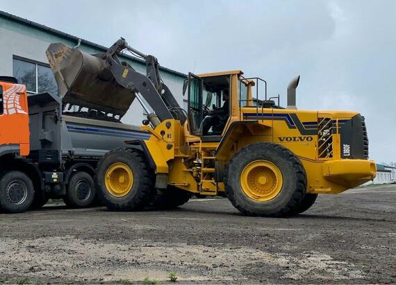VOLVO L180F