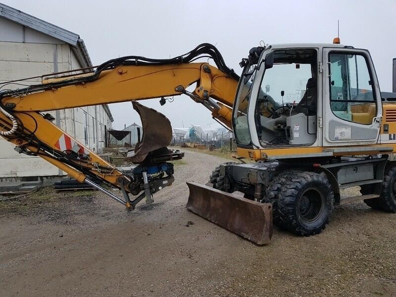 Kolovy bagry Liebherr A 900 C Litronic - 9.4