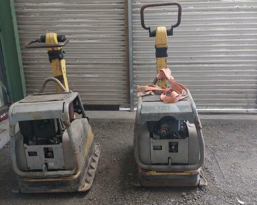 2 x  DESKA WACKER DPU655 HEH