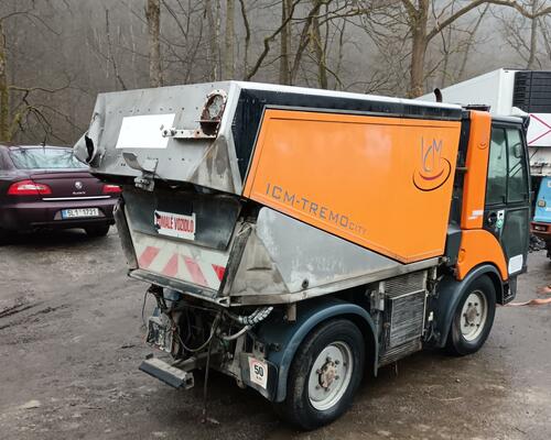Multicar TREMO CARRIER 4X4 
