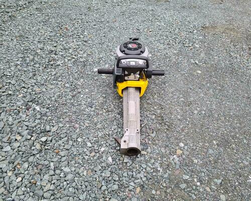 Wacker Neuson benzínové kladivo BH 40