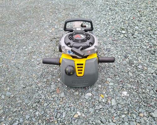 Wacker Neuson benzínové kladivo BH 40
