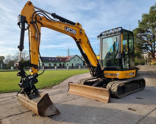 2x JCB 50Z 700-1100mth, TOP stav, zajímavá výbava