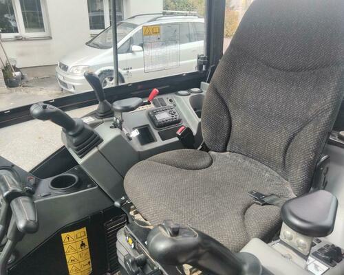 Bobcat Doosan DX27Z Powertilt