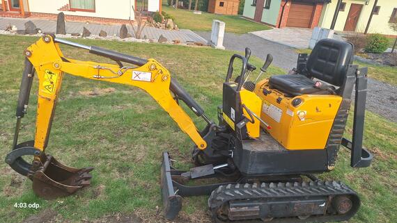 Bobcat E08