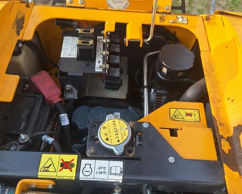 Bobcat E08